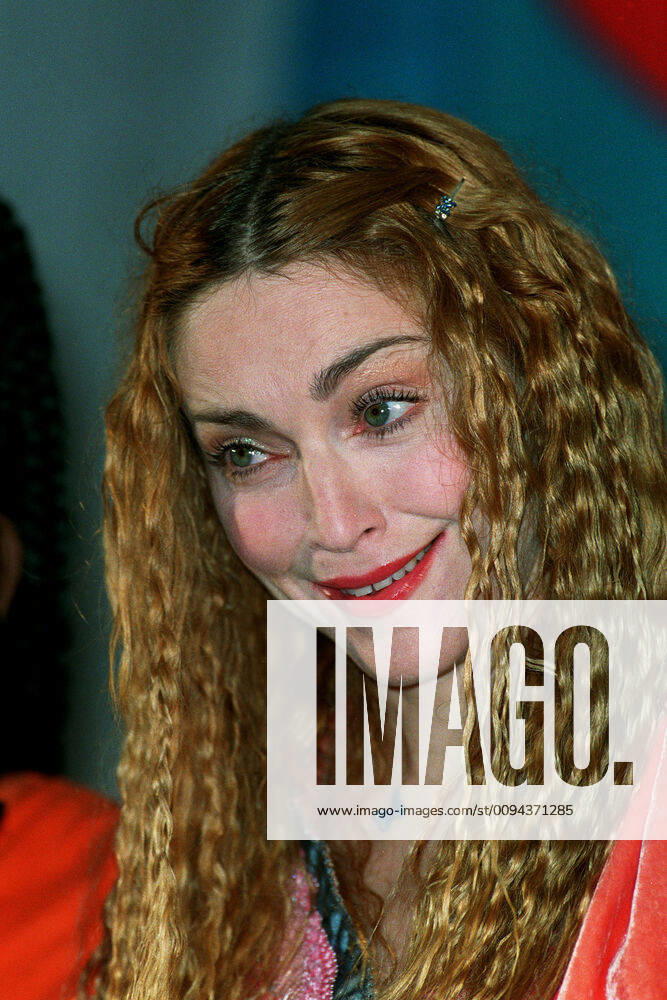 Madonna Singer & Actress Madonna 15 April 1998 Madonna Singer & Actress Madonna 15 April 1998