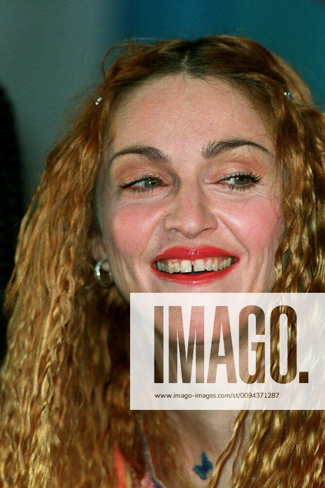 Madonna Singer & Actress Madonna 15 April 1998 Madonna Singer & Actress Madonna 15 April 1998