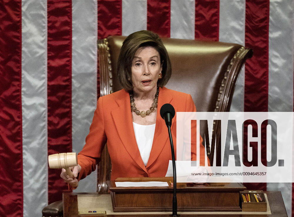 (191031) -- WASHINGTON, Oct. 31, 2019 -- U.S. House Speaker Nancy Pelosi presides over a vote by the House of Representatives on a resolution formalizing an impeachment inquiry into President Donald Trump, on Capitol Hill in Washington D.C., the United States, on Oct. 31, 2019. The U.S. House of Representatives voted on Thursday to approve a resolution designed to formalize proceedings of an impeachment inquiry into President Donald Trump. ( Pool via Xinhua) U.S.-WASHINGTON D.C.-HOUSE OF REPRESENTATIVES-TRUMP-IMPEACHMENT-VOTE MelinaxMara