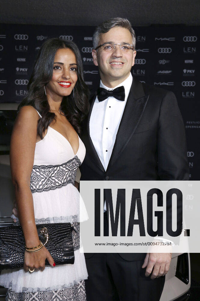 Sawsan Chebli mit Ehemann Nizar Maarouf bei der 26. Festlichen Operngala 2019 für die Deutsche Aids Stiftung in der Deutschen Oper. Berlin