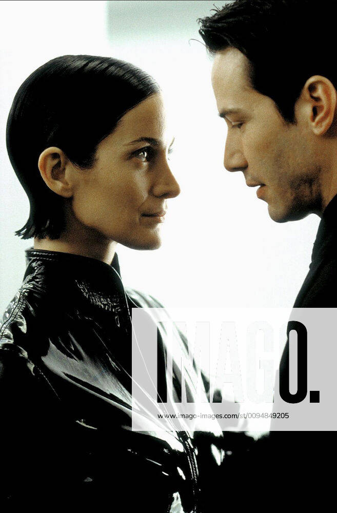 Carrie-Anne Moss & Keanu Reeves Characters: Trinity & Neo Film: The Matrix Revolutions (USA AUS 2003) Director: Andy Wachowski, L. Wachowski 27 October 2003