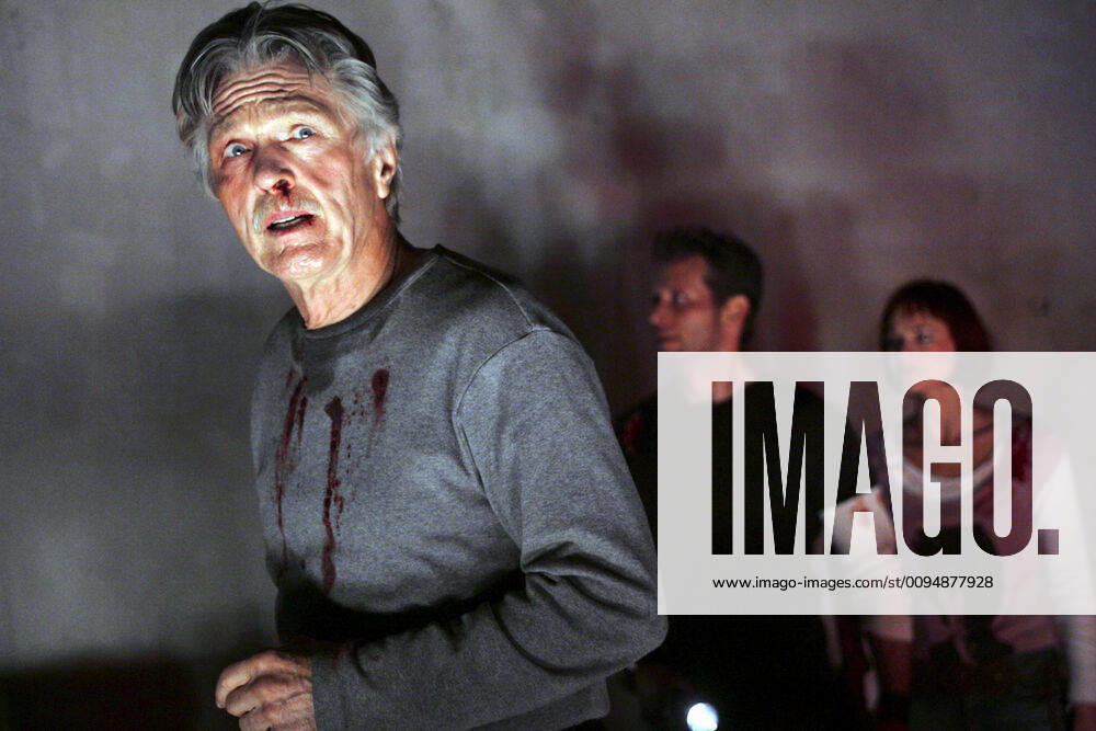 Tom Skerritt Characters: John Edward Marinville Film: Stephen King S Desperation (2006) Director: Mick Garris 23 May 2006 STEPHEN KING S DESPERATION - An unlikely band of people find themselves forced to be reluctant heroes as they battle an unspeakable horror in a small, Nevada desert town, in the three-hour original film, Stephen King s Desperation, airing as the ABC Premiere Event, TUESDAY, MAY 23 (8:00-11:00 p.m., ET), on the ABC Television Network. The film is based on the novel by Stephen King -- America s bestselling and award-winning master of horror. (ABC VIVIAN ZINK) TOM SKERRITT, STEVEN WEBER, KELLY OVERTON