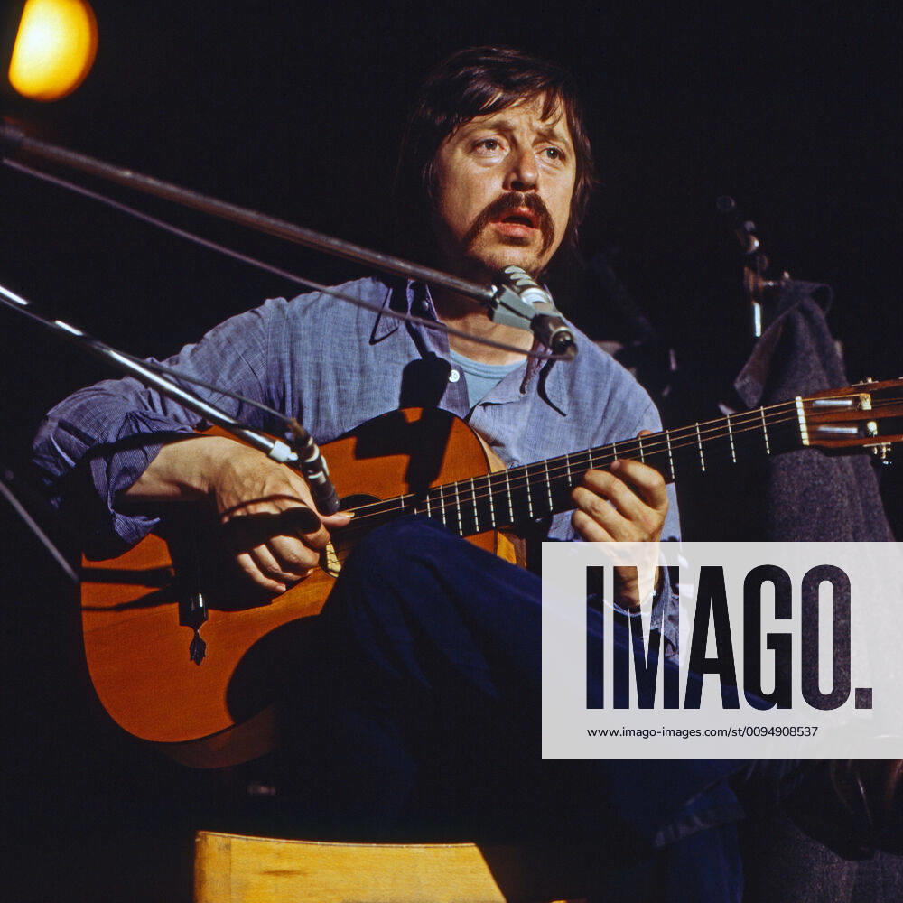 Wolf Biermann, deutscher Lyriker und Liedermacher, Deutschland 1970er Jahre. German singer and songwriter, Germany 1970s.