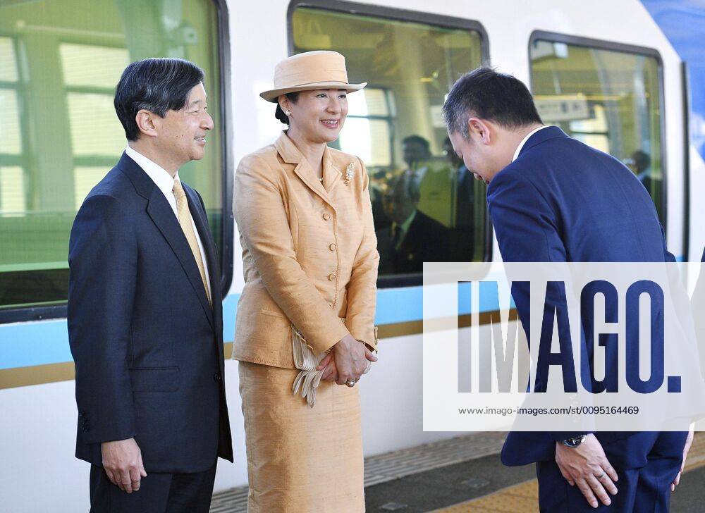 Emperor s visit to Ise Jingu shrine Japanese Emperor Naruhito (L) and Empress Masako are pictured before leaving Ise, central Japan, on Nov. 23, 2019. The imperial couple visited Ise Jingu shrine for a ceremony marking the completion of two major rites signifying his enthronement. (Pool photo)
