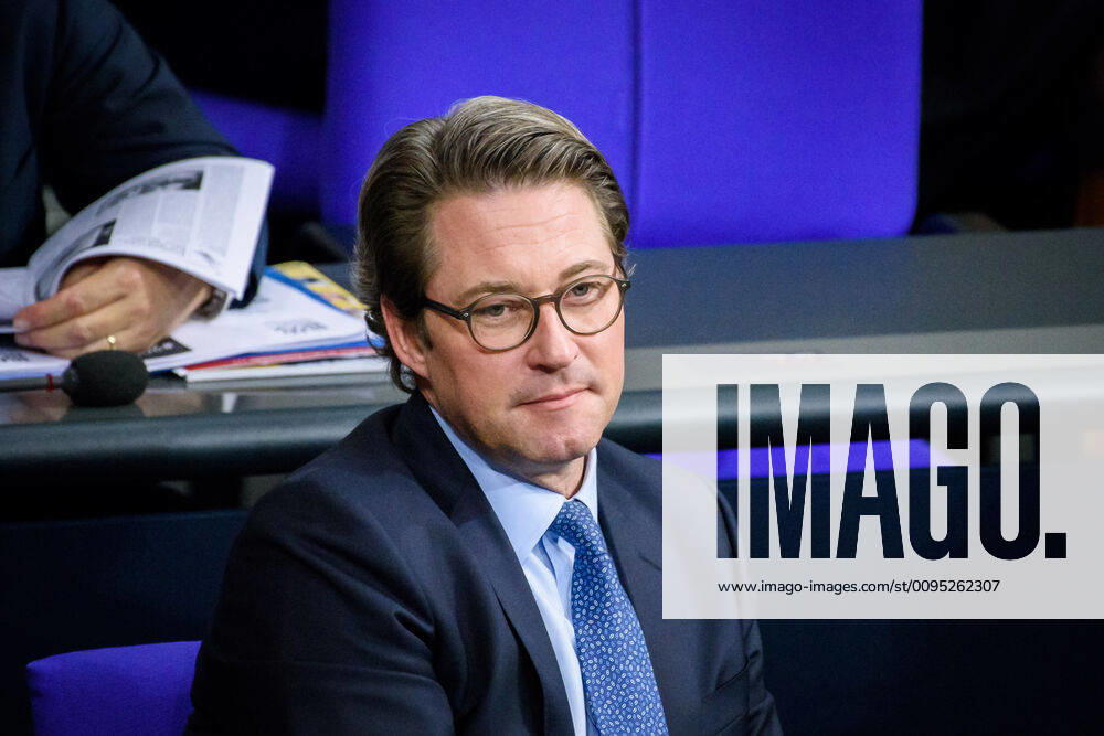 KW48 Berlin, Plenarsitzung im Bundestag Deutschland, Berlin - 26.11.2019: Im Bild ist Andreas Scheuer (Bundesminister für Verkehr und digitale Infrastruktur, csu) während der Sitzung des deutschen Bundestags zu sehen. Berlin Bundestag Berlin Deutschland
