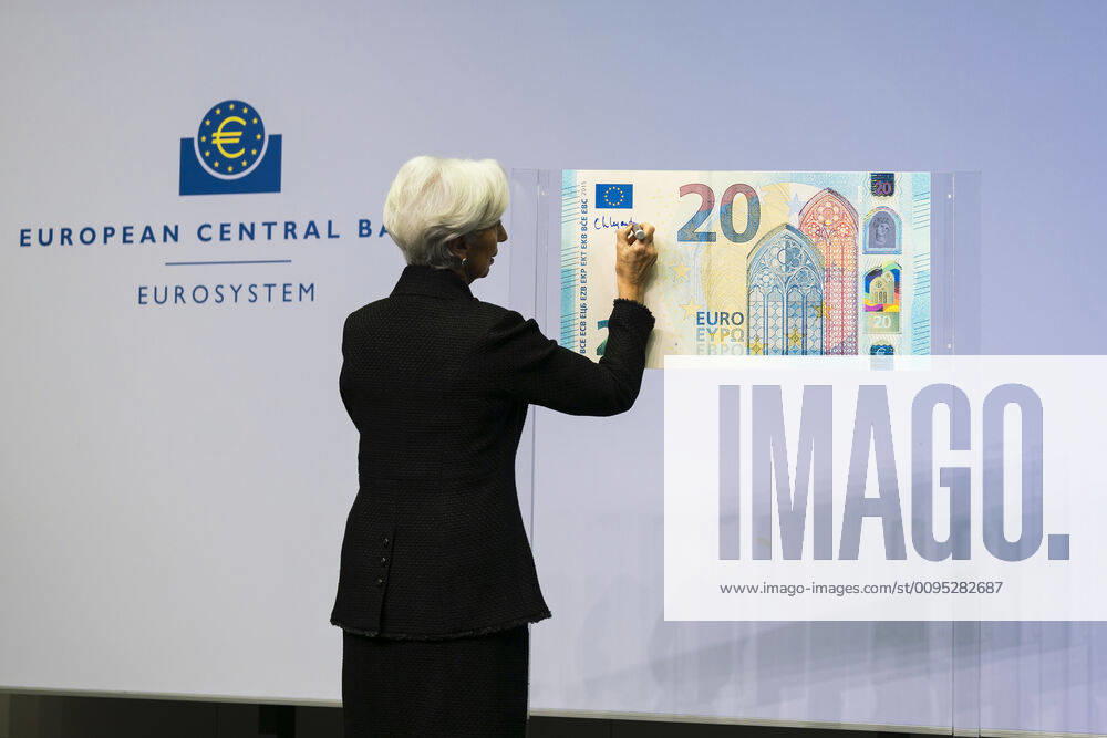 KW48 (191127) -- FRANKFURT, Nov. 27, 2019 (Xinhua) -- The new president of the European Central Bank (ECB) Christine Lagarde writes her signature on a 20 Euro display banknote at the ECB headquarters in Frankfurt, Germany, Nov. 27, 2019. Lagarde signed here on Wednesday euro banknotes, vowing to nurture and sustain European citizens trust in the single currency. FOR . NOT FOR SALE FOR MARKETING OR ADVERTISING CAMPAIGNS. (Angela Morant ECB Handout via Xinhua) GERMANY-FRANKFURT-ECB-LAGARDE-SIGNATURE-BANKNOTES