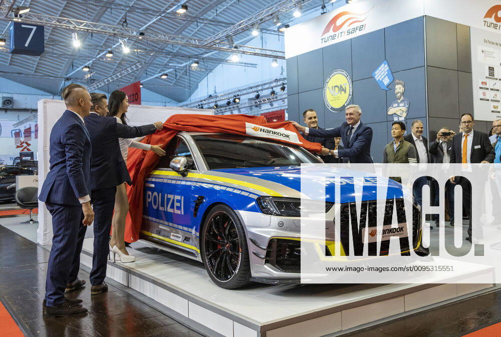 Essen Motor Show 2019, Essen, Deutschland Essen, Germany. 29 November 2019. TUNE IT! SAFE! turns a station wagon into a tuned police car for the first time with ABT Sportsline. The Audi RS 4 Avant served as a basis for creating the TUNE IT! SAFE! campaign car. The ABT RS4-R in police uniform celebrates its world premiere at the Essen Motor Show. Preview day at the Essen Motor Show 2019. The trade show runs from 30. November to 8. December and expects to attact more than 300,000 visitors.