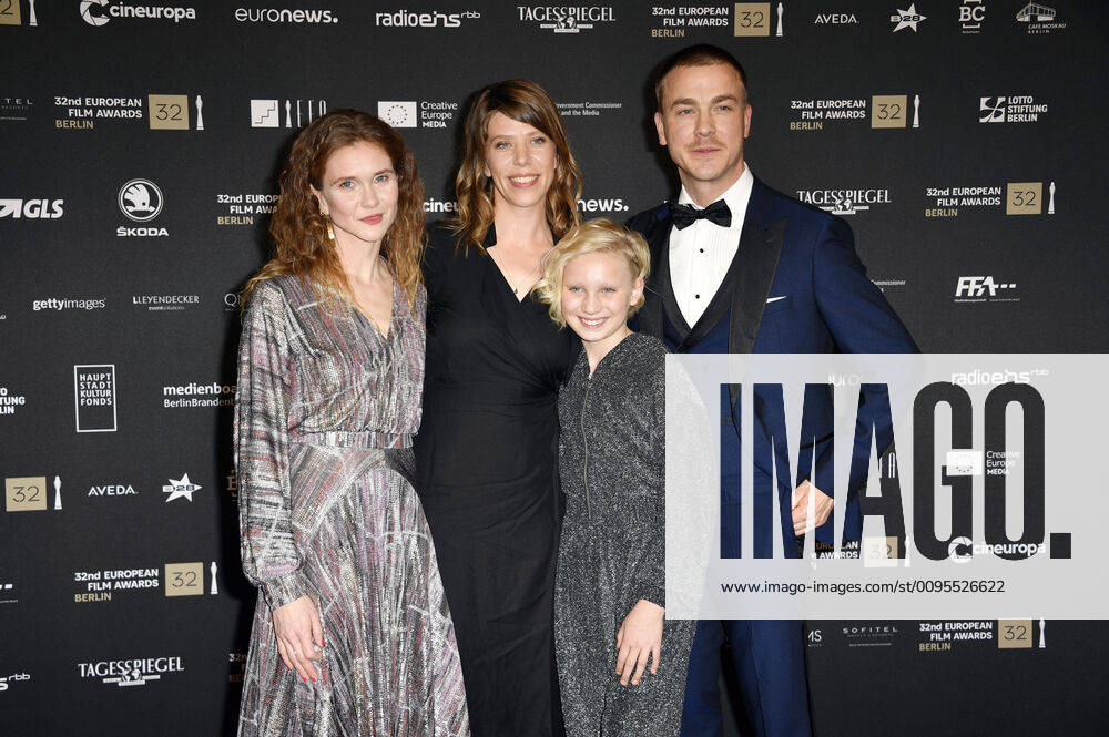 Bilder des Jahres 2019, Entertainment 12 Dezember Lisa Hagmeister, Nora Fingscheidt, Helena Zengel und Albrecht Schuch bei der Verleihung des 32. Europäischen Filmpreises 2019 im Haus der Berliner Festspiele. Berlin