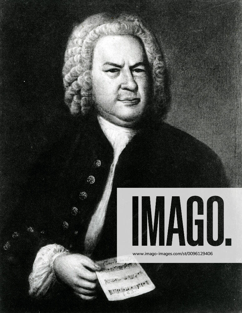 BACH Jean Sebastien Portrait de Jean Sebastien BACH (1685-1750) tenant son Canon triplex a 6 voix BWV 1076 par Elias Gottlob Haussmann (1695-1774). Reproduction du tableau de 1746 (18e, 18eme, XVIIIe s.) Credit : Collection KHARBINE-TAPABOR.