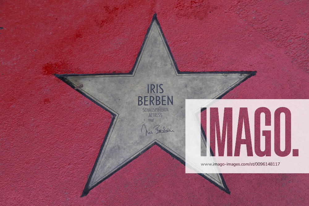 Star von Iris Berben am Boulevard der Stars am Potsdamer Platz in Berlin am 13.02.2019