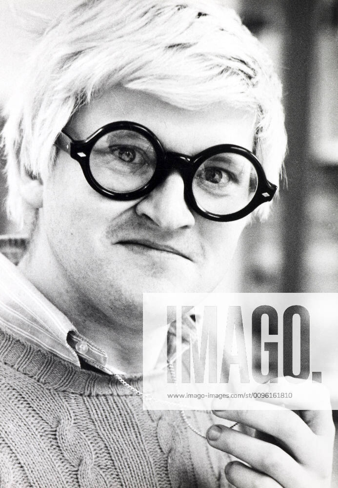 HOCKNEY David Portrait de David Hockney par Fay Godwin (1931-2005) Credit : Collection British Library KHARBINE-TAPABOR.