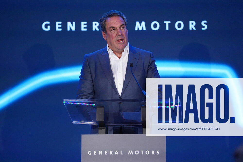 General Motors President Mark Reuss speaks during an announcement of GM s $2.2 billion investment in Detroit-Hamtramck assembly plant on being 100 percent devoted to electric vehicles Monday, Jan. 27, 2020. Hamtramck USA - ZUMAm67_ 20200127_zaf_m67_003