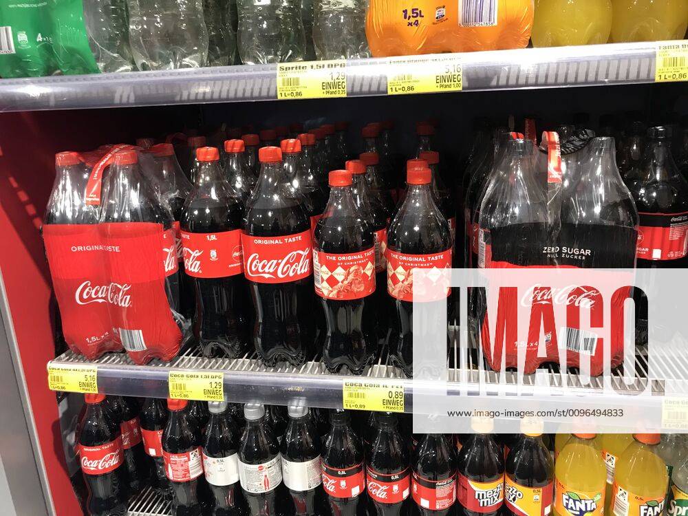 Coca Cola in einer Edeka Filiale in Hamburg 28.01.2019