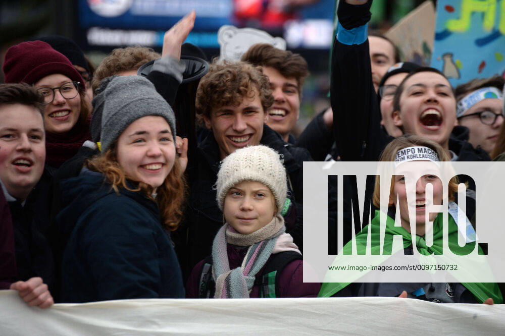 Hamburg, der 21.02.2020 Greta Thunberg beim Start der Fridays for Future Demo in Hamburg. Greta Thunberg bei Fridays for Future in Hamburg, Hamburg-St.Pauli Hamburg Deutschland