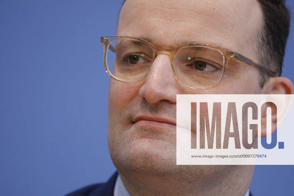 Bundesminister für Gesundheit Jens Spahn, Deutschland, Berlin, Bundespressekonferenz, Thema: Zur Zukunft der CDU Deutschlands