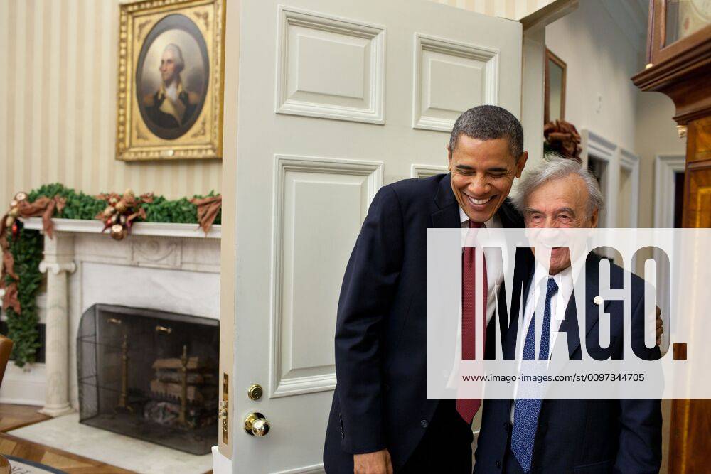 President Barack Obama greets Elie Wiesel in the Oval Office, Dec. 5, 2011. (BSLOC_2015_3_132) For usage credit please use; The White House PUBLICATIONXNOTxINxCANxCHNxFRAxITAxJPNxNORxPOLxRUSxESPxUKxUSA