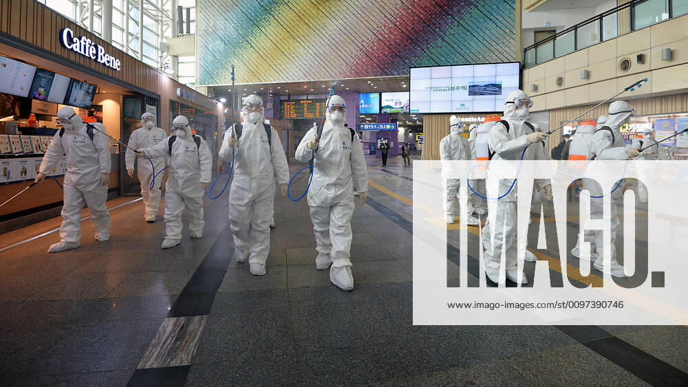 (200229) -- DAEGU, Feb. 29, 2020 (Xinhua) -- People disinfect a station in Daegu, South Korea, Feb. 29, 2020. South Korea confirmed 594 more cases of the COVID-19 on Saturday, raising the total number of infections to 2,931. Three more deaths were reported, lifting the combined death toll to 16. (NEWSIS Handout via Xinhua) SOUTH KOREA-DAEGU-CORONAVIRUS-CONFIRMED CASES