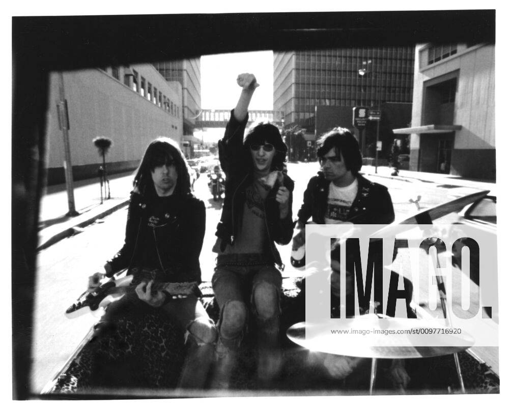 ROCK N ROLL HIGH SCHOOL, The Ramones, (Johnny Ramone, Joey Ramone, Dee Dee Ramone, Marky Ramone), 1979, (c) New World Pictures Courtesy: Everett Collection. New World Releasing Courtesy Everett Collection !ACHTUNG AUFNAHMEDATUM GESCHÄTZT! PUBLICATIONXNOTxINxCANxCHNxFRAxITAxJPNxNORxPOLxRUSxESPxUKxUSA