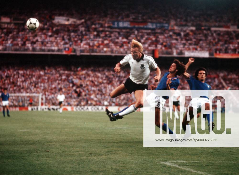 Fussball Herren Endspiel Finale WM Weltmeisterschaft 1982 Deutschland - Italien links: Horst Hrubesch
