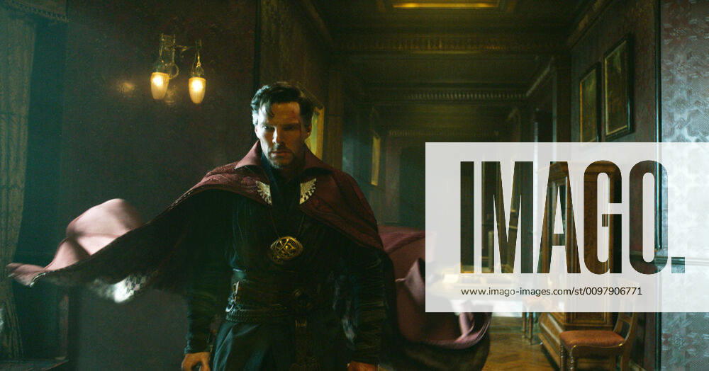DOCTOR STRANGE, Benedict Cumberbatch, as Dr. Stephen Strange, 2016. Walt Disney Studios Motion Pictures Courtesy Everett Collection Walt Disney Co. Courtesy Everett Collection !ACHTUNG AUFNAHMEDATUM GESCHÄTZT! PUBLICATIONXNOTxINxCANxCHNxFRAxITAxJPNxNORxPOLxRUSxESPxUKxUSA