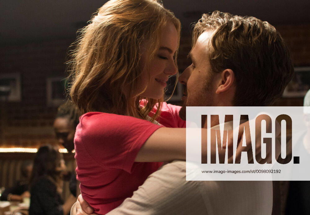 LA LA LAND, From left: Emma Stone, Ryan Gosling, 2016. ph: Dale Robinette Summit Entertainment courtesy Everett Collection Lions Gate Courtesy Everett Collection !ACHTUNG AUFNAHMEDATUM GESCHÃ„TZT! PUBLICATIONXNOTxINxCANxCHNxFRAxITAxJPNxNORxPOLxRUSxESPxUKxUSA