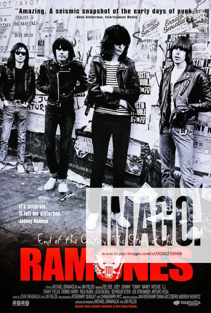 END OF THE CENTURY: THE STORY OF THE RAMONES, The Ramones, from left: Marky Ramone, Dee Dee Ramone, Joey Ramone, Johnny Ramone, 2003, Magnolia Pictures courtesy Everett Collection Magnolia Pictures Courtesy Everett Collection !ACHTUNG AUFNAHMEDATUM GESCHÄTZT! PUBLICATIONXNOTxINxCANxCHNxFRAxITAxJPNxNORxPOLxRUSxESPxUKxUSA