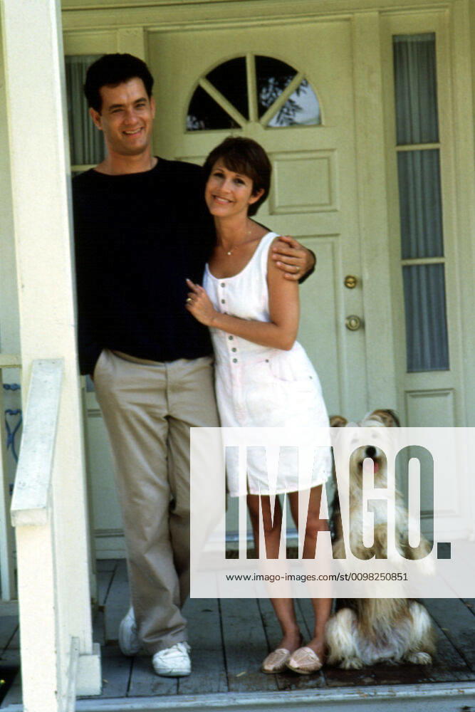 THE BURBS, Tom Hanks, Carrie Fisher, 1989 Courtesy Everett Collection !ACHTUNG AUFNAHMEDATUM GESCHÄTZT! PUBLICATIONXNOTxINxCANxCHNxFRAxITAxJPNxNORxPOLxRUSxESPxUKxUSA