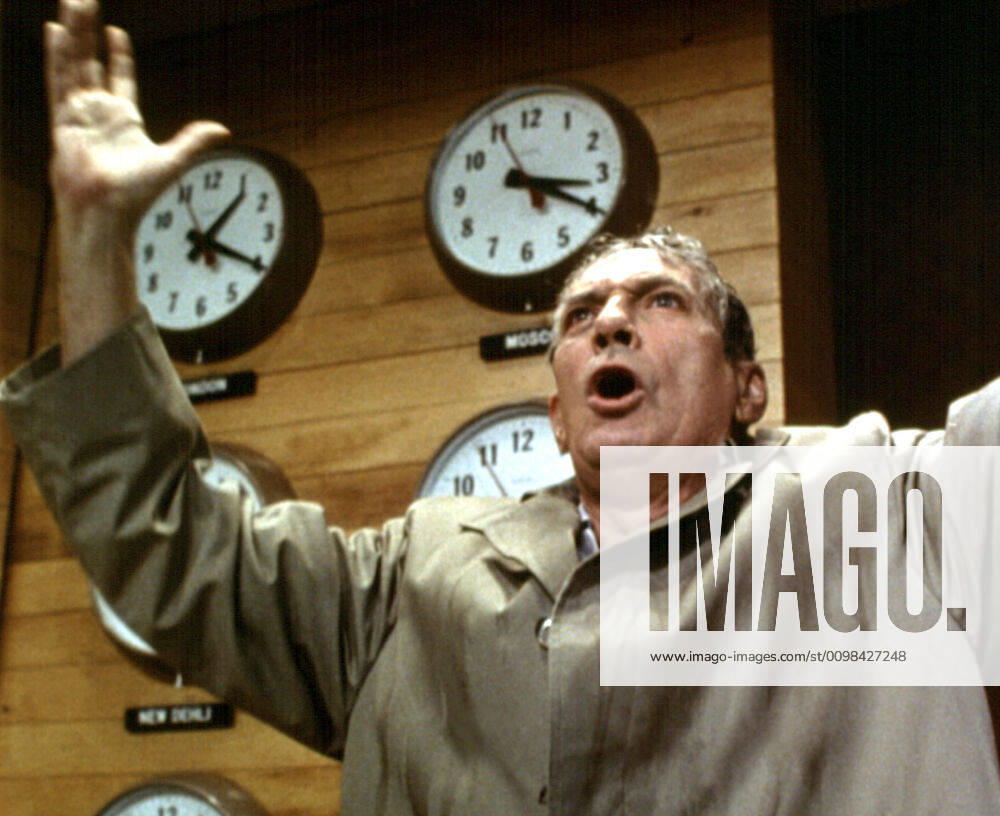 OSCARS. Bester Hauptdarsteller. Preisträger 1971-1980 NETWORK, Peter Finch, 1976 Courtesy Everett Collection !ACHTUNG AUFNAHMEDATUM GESCHÄTZT! PUBLICATIONXNOTxINxCANxCHNxFRAxITAxJPNxNORxPOLxRUSxESPxUKxUSA