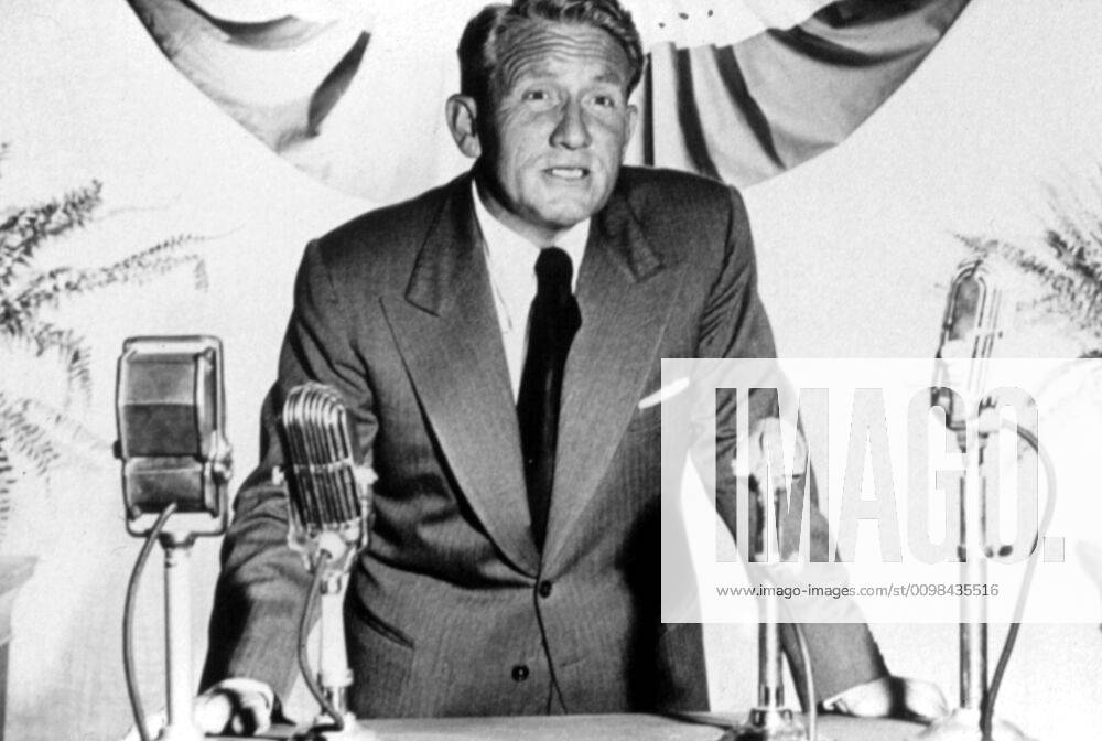 STATE OF THE UNION, Spencer Tracy, 1948 Courtesy Everett Collection !ACHTUNG AUFNAHMEDATUM GESCHÄTZT! PUBLICATIONXNOTxINxCANxCHNxFRAxITAxJPNxNORxPOLxRUSxESPxUKxUSA