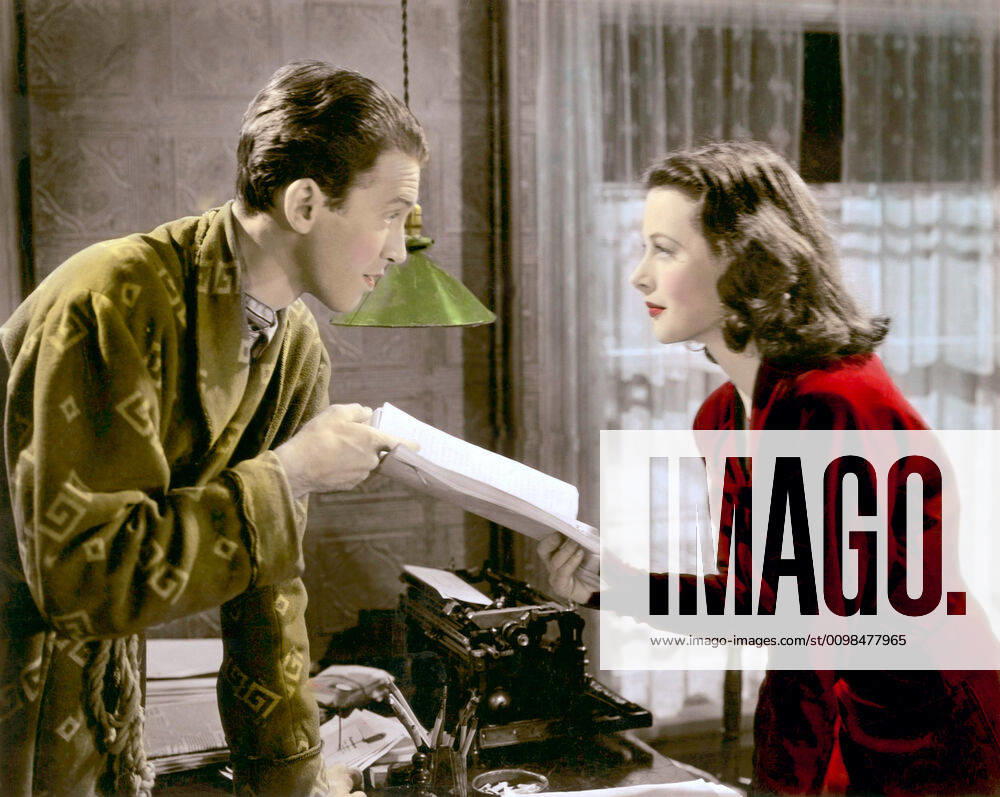 IMAGO ICONS: Hedy Lamarr COME LIVE WITH ME, James Stewart, Hedy Lamarr, 1941 Courtesy Everett Collection !ACHTUNG AUFNAHMEDATUM GESCHÄTZT! PUBLICATIONXNOTxINxCANxCHNxFRAxITAxJPNxNORxPOLxRUSxESPxUKxUSA
