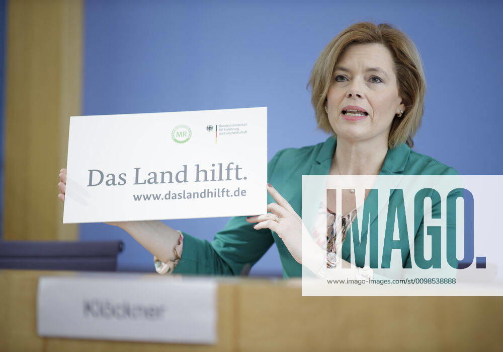 Bundeslandwirtschaftsministerin Julia Kloeckner, CDU, bei einer Pressekonferenz zur Corona-Krise. Berlin, 26.03.2020 Berlin Deutschland
