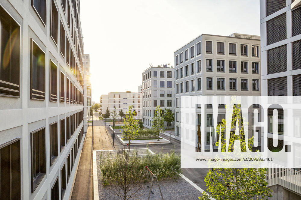 Modern high-rise residential building in Munich, Germany MAMF01232