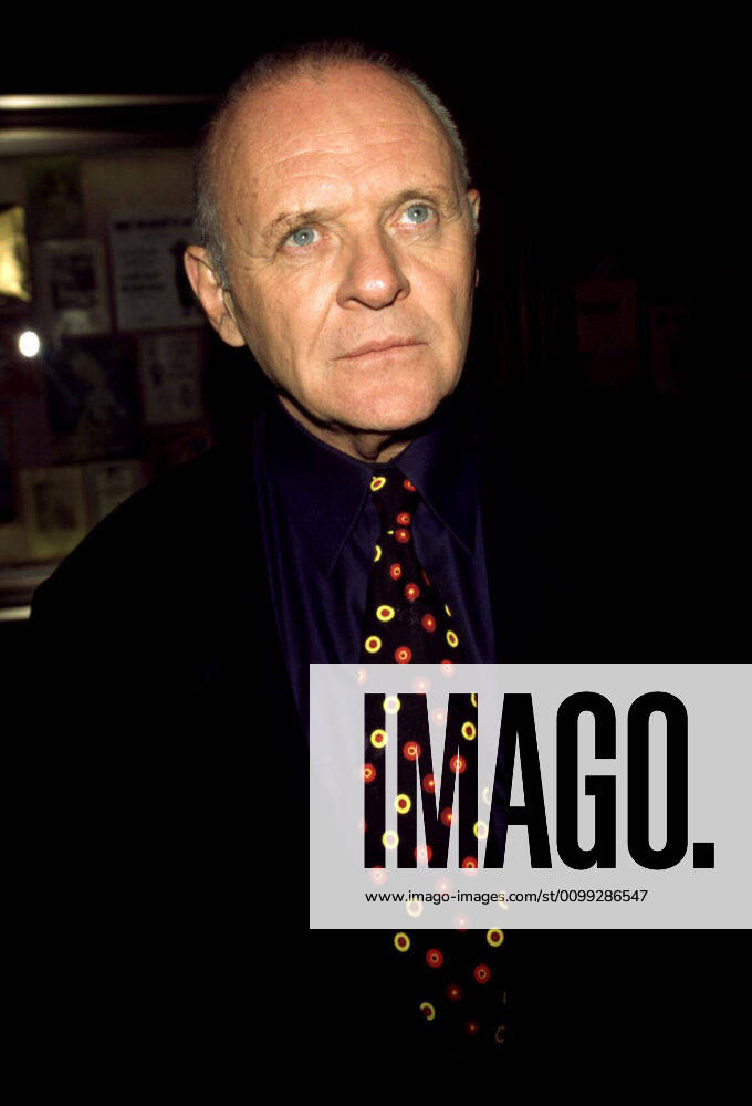 ANTHONY HOPKINS at the New York premiere of MEET JOE BLACK, 11 2 98 For usage credit please use; Sean Roberts Everett Collection !ACHTUNG AUFNAHMEDATUM GESCHÄTZT! PUBLICATIONXNOTxINxCANxCHNxFRAxITAxJPNxNORxPOLxRUSxESPxUKxUSA