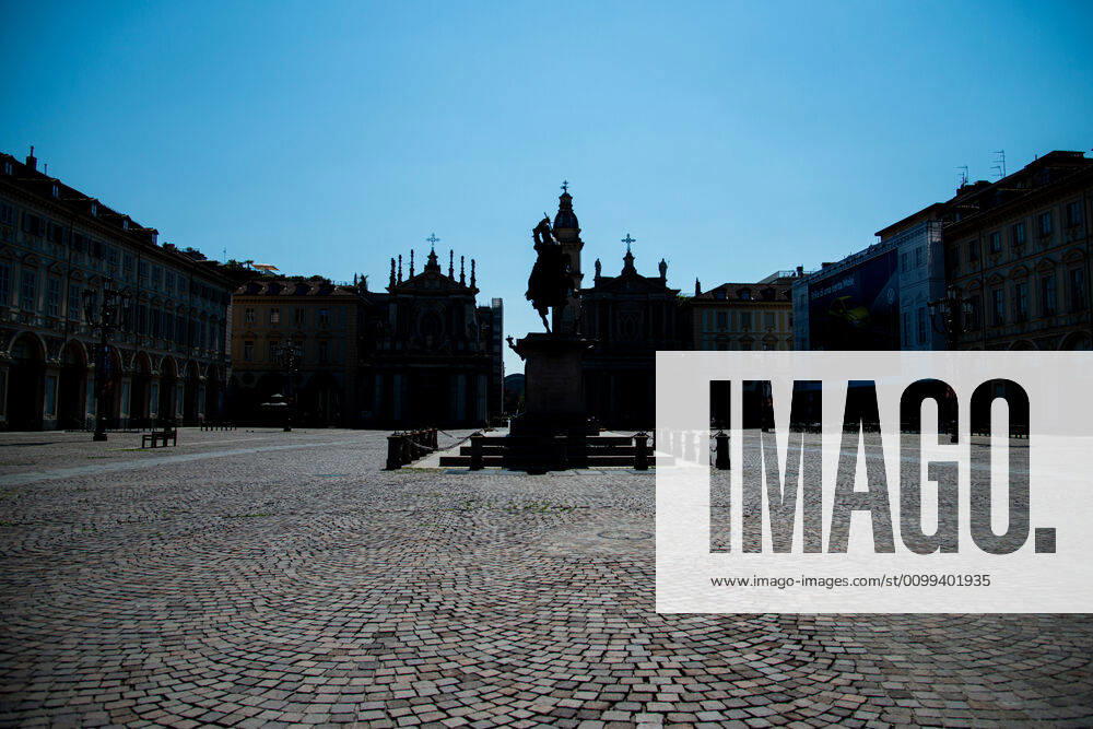 Italy: Turin lockdown 14th April 2020 A view shows Piazza San Carlo and a deserted Turin on April 14, 2020 in Italy, during the country s lockdown aimed at curbing the spread of the COVID-19 infection, caused by the novel coronavirus. Turin Piedmont Turin Italy