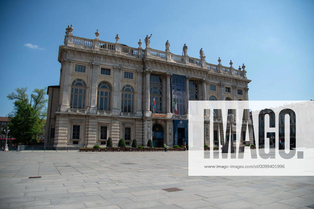 Italy: Turin lockdown 14th April 2020 A view shows Piazza Castello and a deserted Turin on April 14, 2020 in Italy, during the country s lockdown aimed at curbing the spread of the COVID-19 infection, caused by the novel coronavirus. Turin Piedmont Turin Italy