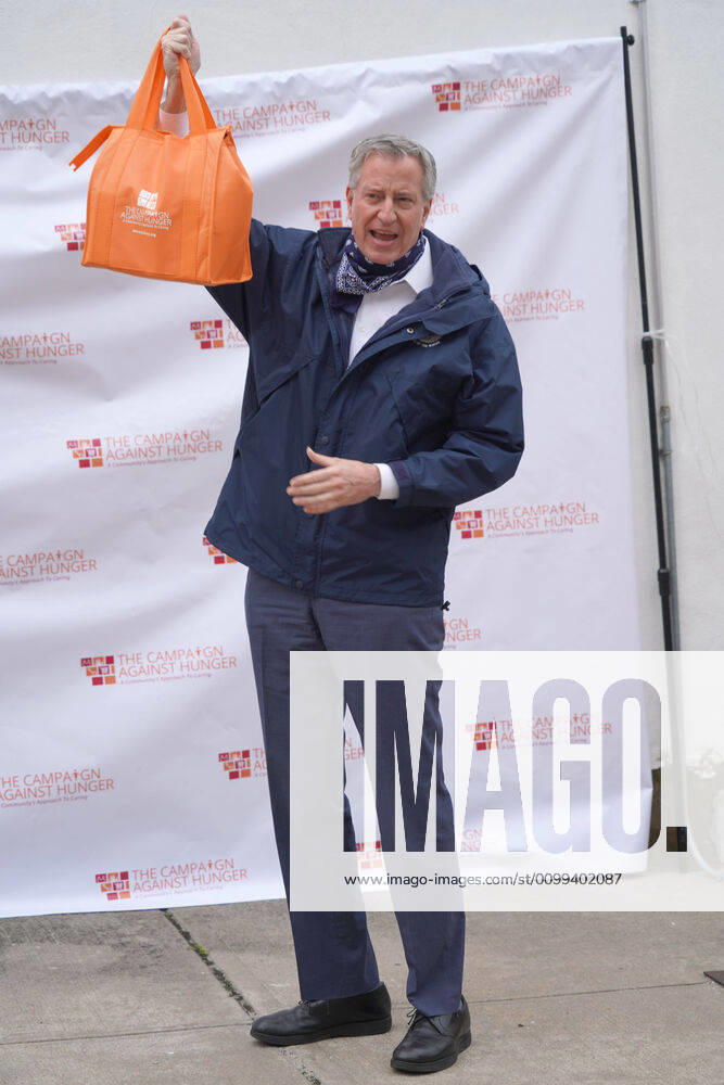 Mayor BILL DI BLASIO holds a press conference at The Campaign Against Hunger Food Pantry,.Brooklyn, NY.April 14, 2020.Photos by Sonia Moskowitz. New York USA - ZUMAm334 20200414_zep_m334_001