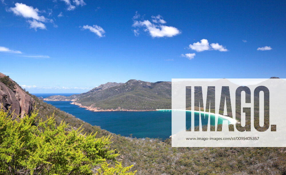 Wineglass Bay, Australien, Tasmanien, Freycinet Nationalpark Wineglass Bay, Australia, Tasmania, Freycinet National Park BLWS613043