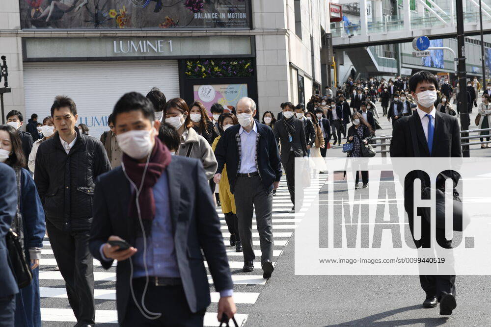 Commuters wearing face mask head to work early morning in Shinjuku, Tokyo on Friday, April 17, 2020. The Japanese government decided to expand the current areas under a state of emergency to nationwide, as the Covid-19 coronavirus outbreak continues to spread throughout the country. (Photo: Richard Atrero de Guzman AFLO) (125423365)