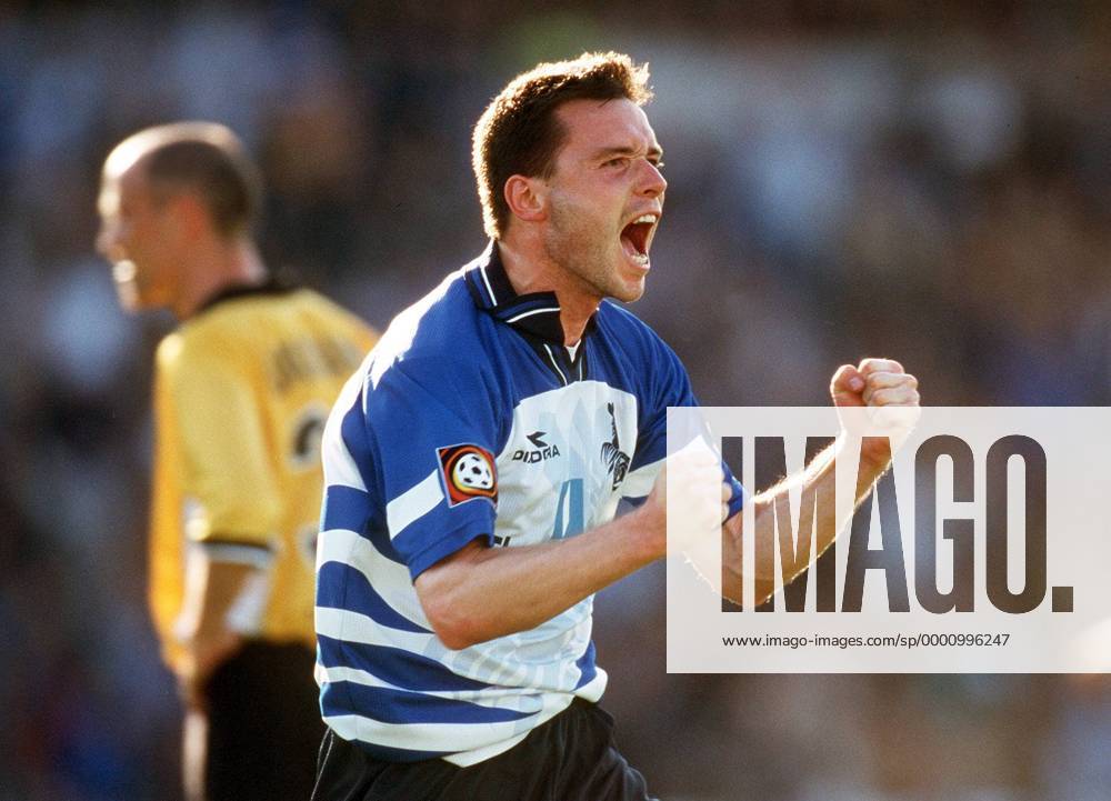Markus Beierle (Duisburg) - Torjubel Fußball 1. BL Herren Saison 1998 1999, MSV Duisburg Einzelbild Duisburg Freude, Begeisterung,