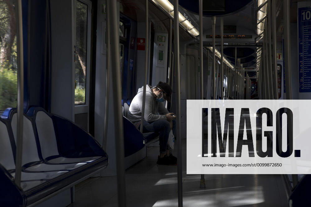 A nearly empty Metro line during the covid 19 crisis..Day 41 of the state of alarm due to the Coronavirus health crisis. Spain has had more than 200,000 confirmed cases of COVID-19 and over 20,000 reported deaths. Daily deaths from coronavirus have dropped in the last 24 hours to 367, the lowest rate in a month. Madrid Spain - ZUMAs197 20200424_zaa_s197_114