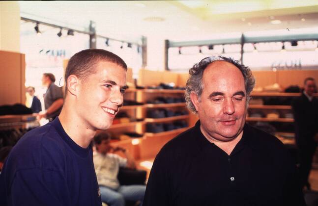 Lars Ricken mit seinem Berater Norbert Pflippen Fußball 1. BL Herren Saison 1997 98: Borussia Dortmund, BVB; Gruppe Harmonie, Freude,