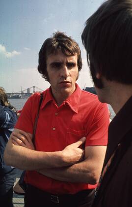 Jürgen Croy im Gespräch Fußball WM Herren Weltmeisterschaft 1974, Nationalmannschaft, DDR Einzelbild