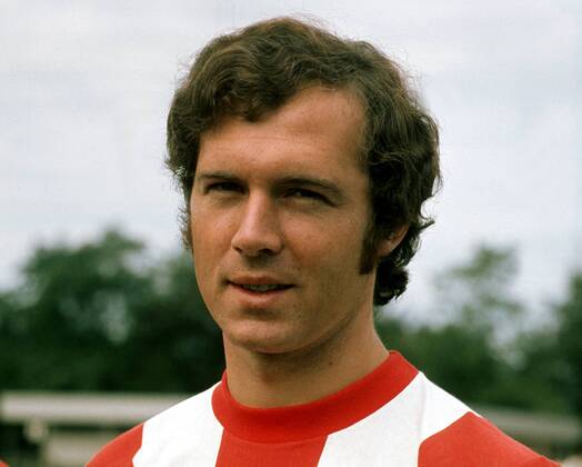 Franz Beckenbauer (FC Bayern München) Fußball 1. BL Herren Saison 1970 1971, Vorstellung, Präsentation, Porträttermin, Pressetermin Porträt München