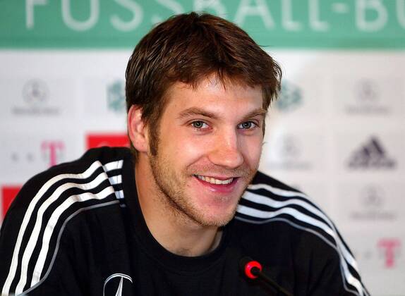 Torsten Frings (Deutschland) Fußball Herren Pressekonferenz 2002, PK, Pressetermin, Nationalmannschaft, Nationalteam, Porträt Barsinghausen