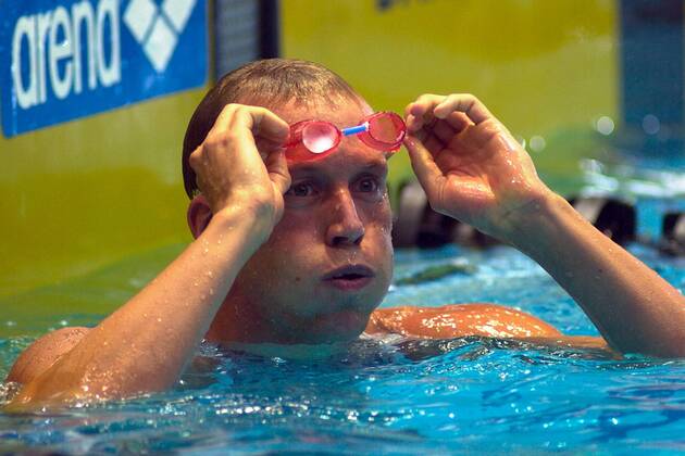 Lars Conrad (Deutschland) atmet tief durch Schwimmen LM Herren Deutsche Meisterschaft 2004, Landesmeisterschaft, DM, Schwimmsport Einzelbild Berlin