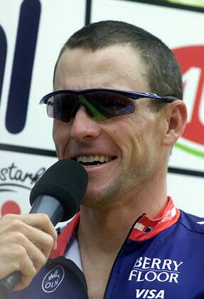 Lance Armstrong (USA US Postal Service) im Interview Radsport Herren Luk Challenge 2004, Paarzeitfahren, Zeitfahren, Straßenradsport, Straße, Rad, Vdig Porträt Bühl