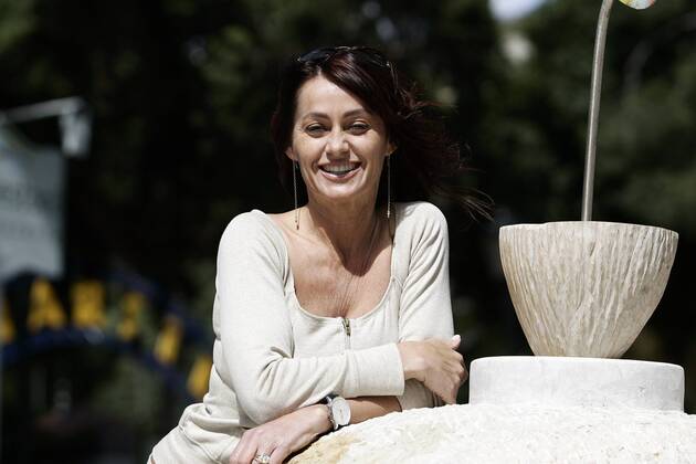 Nadia Comaneci (Rumänien) anläßlich der Verleihung der Laureus World Sports Awards Turnen Damen Laureus World Sports Awards 2005, Award, Sportlerwahl, Ehrung, Sportlerehrung, Sportlerauszeichnung Einzelbild Kleidung, Outfit, privat Estoril Freude,