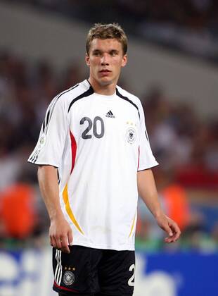 Lukas Podolski (Deutschland) Fußball WM Herren WM 2006, Länderspiel, Nationalteam, Spiel um Platz drei, 3 Einzelbild Nationaltrikot Stuttgart Fußball WM Herren WM 2006, Länderspiel, Nationalteam, Spiel um Platz drei, 3 Einzelbild Nationaltrikot Stuttgart