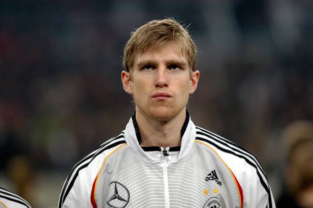 Per Mertesacker (Deutschland) - Nationalhymne Fußball Länderspiel Herren Nationalteam 2007, Test, Testspiel, Freundschaftsspiel Porträt Düsseldorf Fußball Länderspiel Herren Nationalteam 2007, Test, Testspiel, Freundschaftsspiel Porträt Düsseldorf