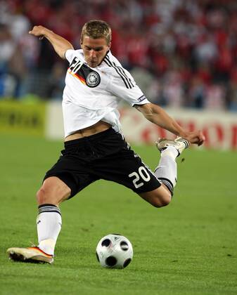 Lukas Podolski (Deutschland) Fußball EM Herren Euro 2008, Länderspiel, Nationalmannschaft, Nationaltrikot Einzelbild Wien Dynamik,